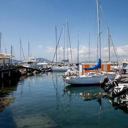 The Homeboat Company Aquatica-alghero Botel *