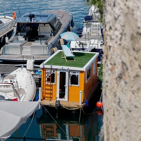 Botel The Homeboat Company Aquatica-alghero *