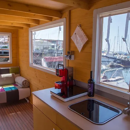 The Homeboat Company Aquatica-alghero Botel *
